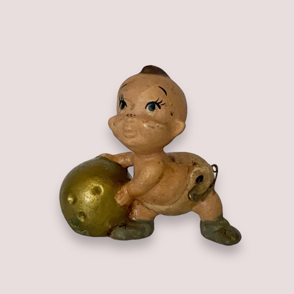 Vintage Freeman McFarlin 1950s Bowling Ball Baby Bisque Safety Pin Diaper